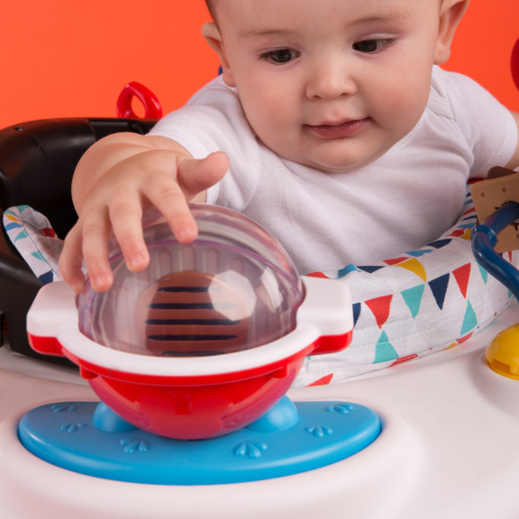 MICKEY MOUSE Camping with Friends Activity Saucer™