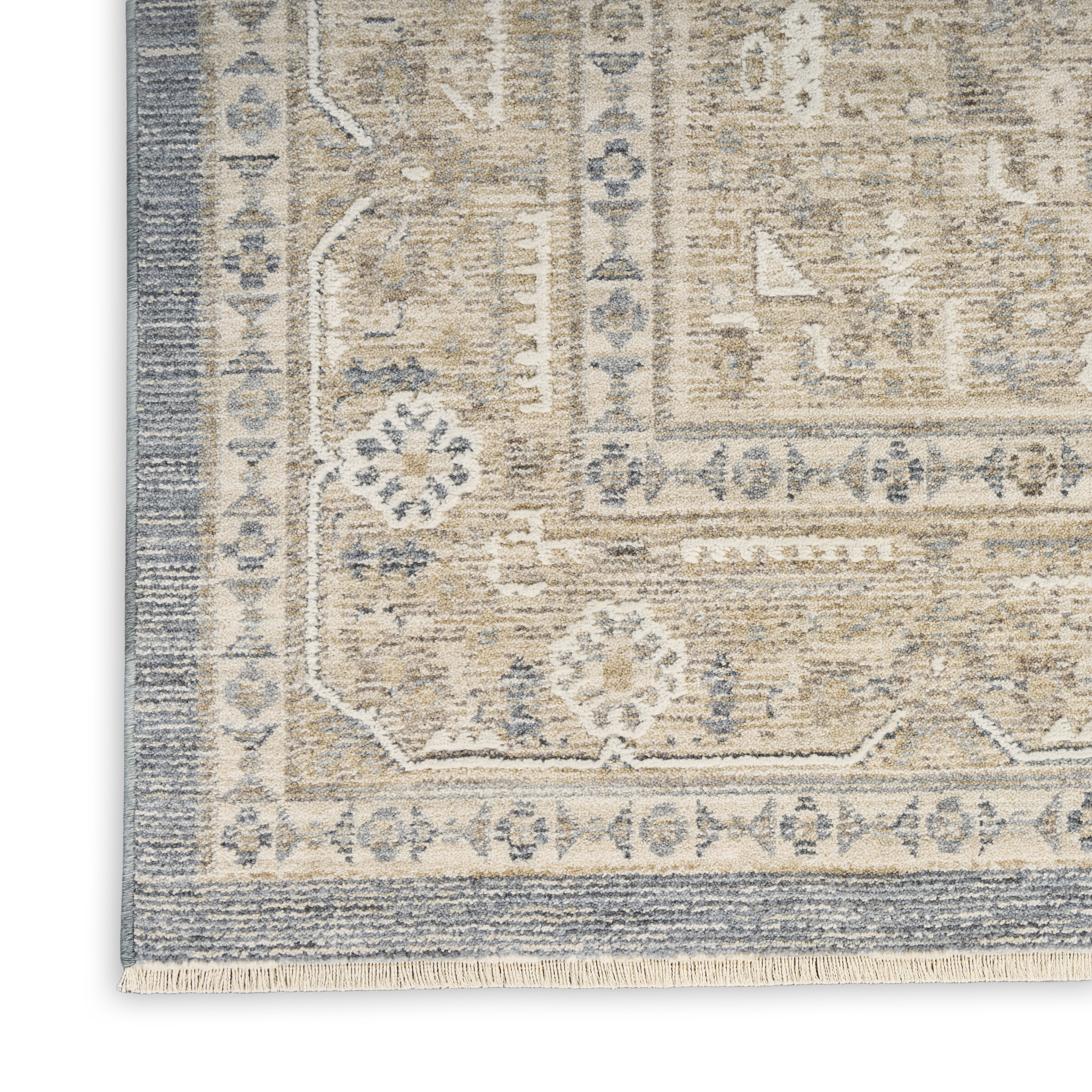 Nourison Retreat 5'3" x 7'6" Ivory Blue Vintage Indoor Rug