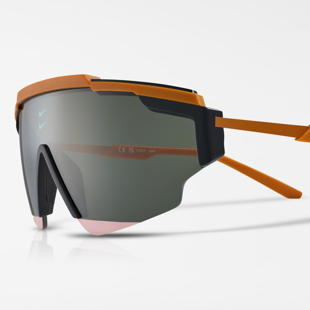 Nike Marquee Edge Style Image