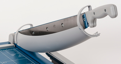 The rotating guard provides extra safety around the blade.