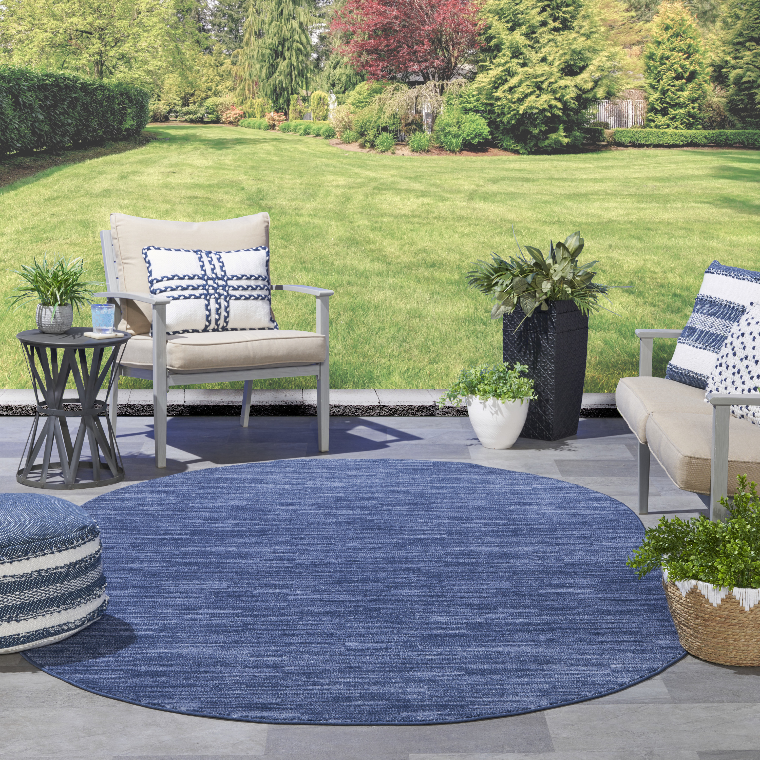 Nourison Nourison Essentials 6' x 9' Oval Navy Blue Outdoor Rug