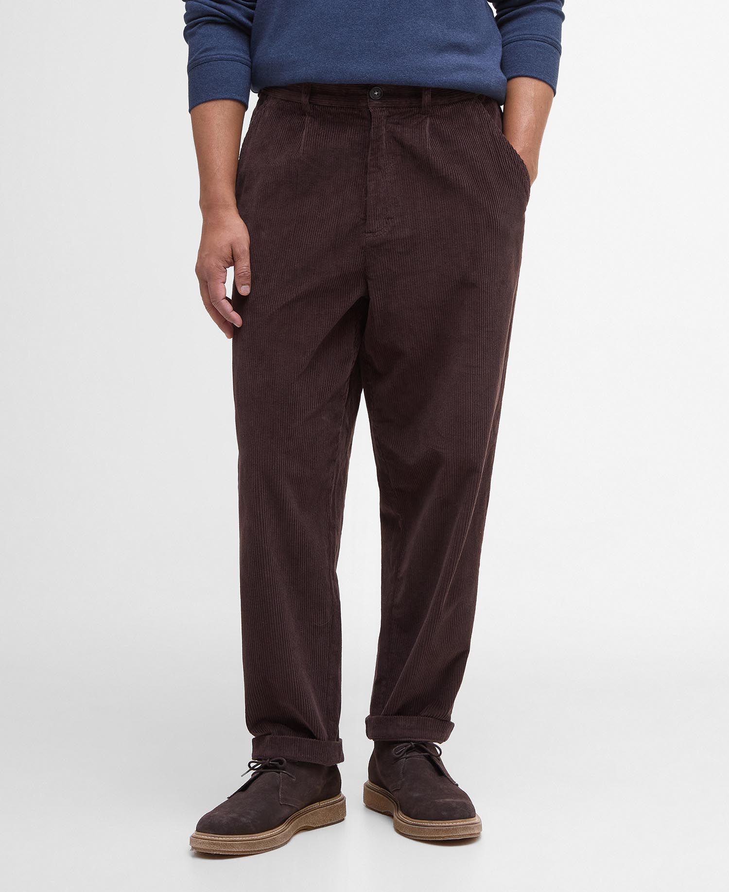 Pantaloni in velluto stretch a coste sottili dalla vestibilità comoda image number 1