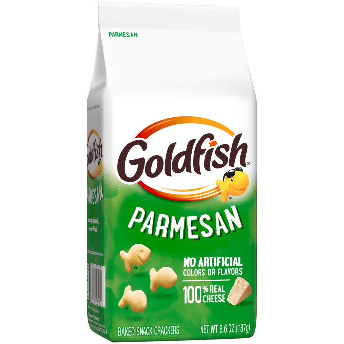 Goldfish® Parmesan Baked Snack Crackers, 6.6 oz, bag - Left Angle Image