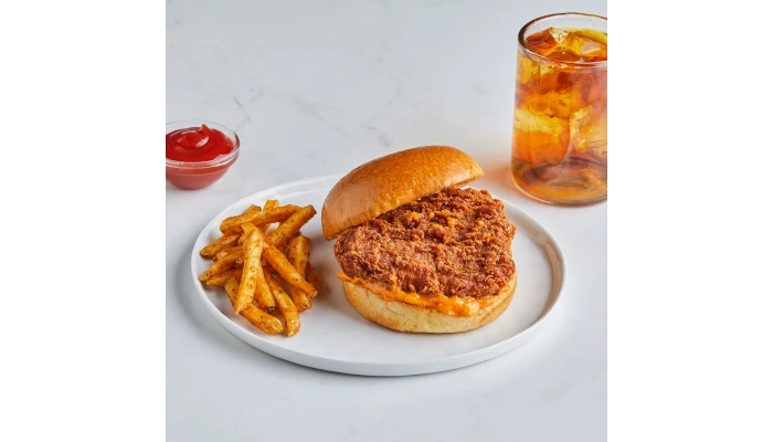 Tyson Red Label® Uncooked Breaded Authentically Crispy Spicy Chicken Breast Filets, 5.2 oz._image_1