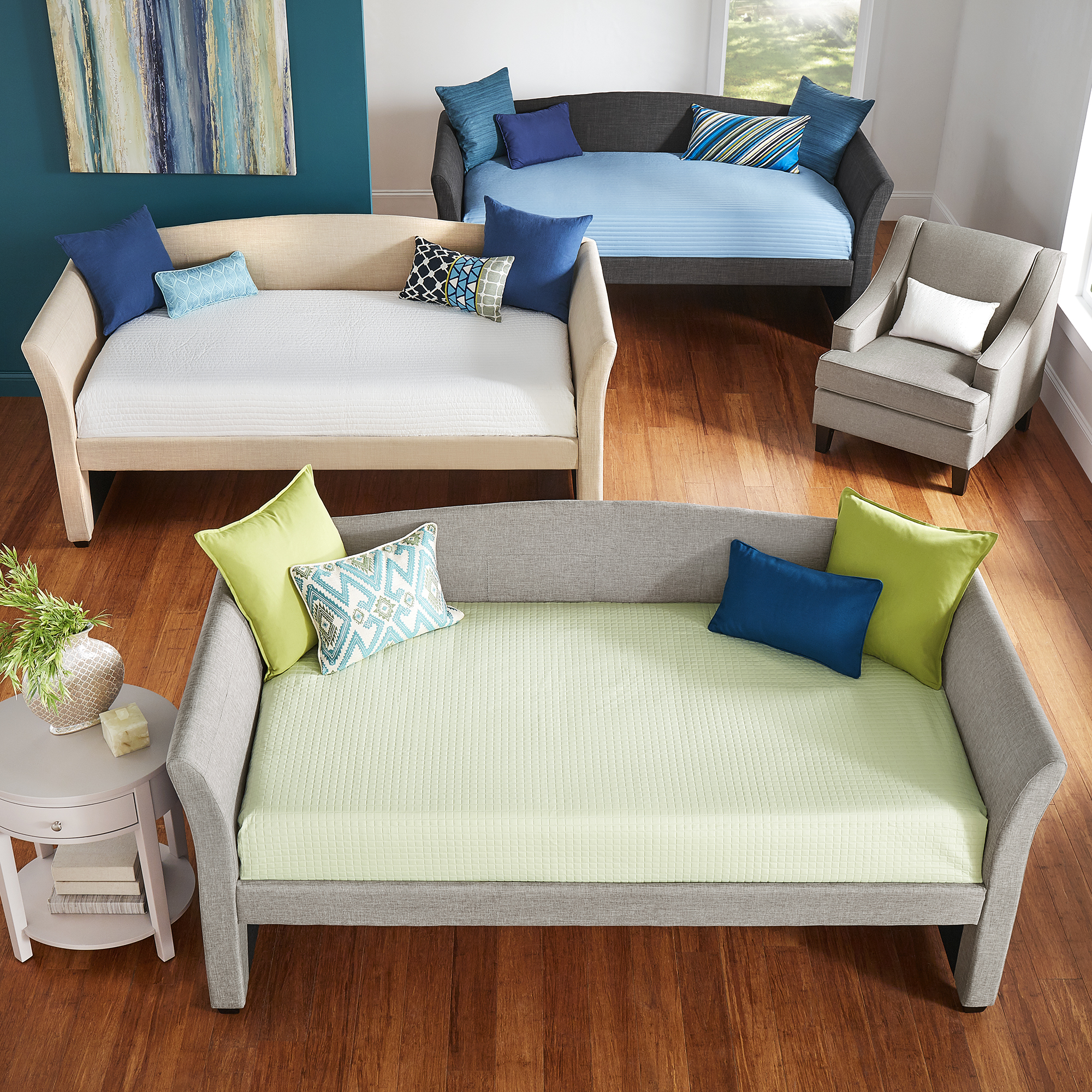 Upholstered Rolled Arm Twin Daybed