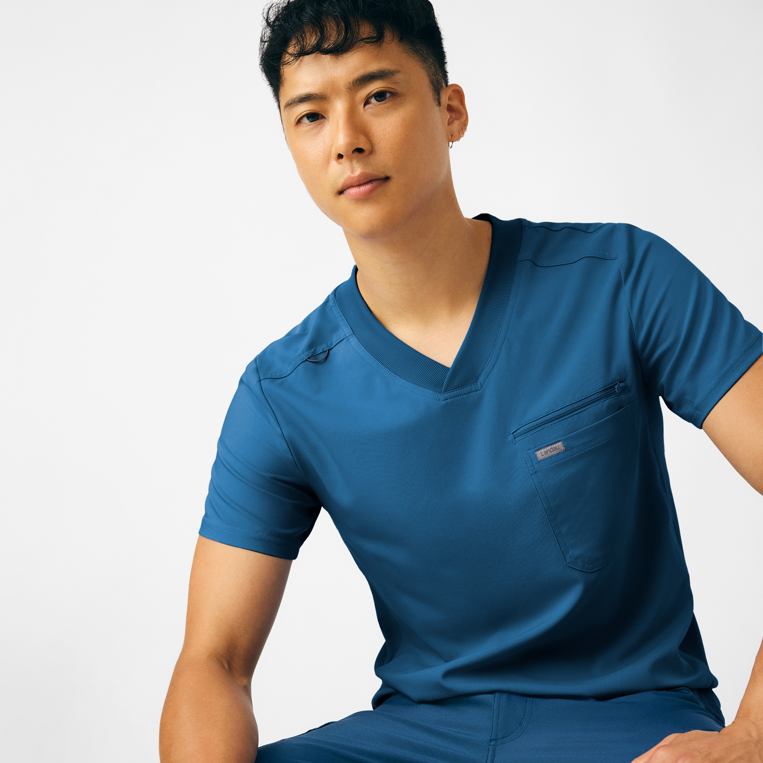 Landau Forward LT111 Men&#8216;s 2-Pocket Moisture Wicking Breathable V-Neck Scrub Top-Landau