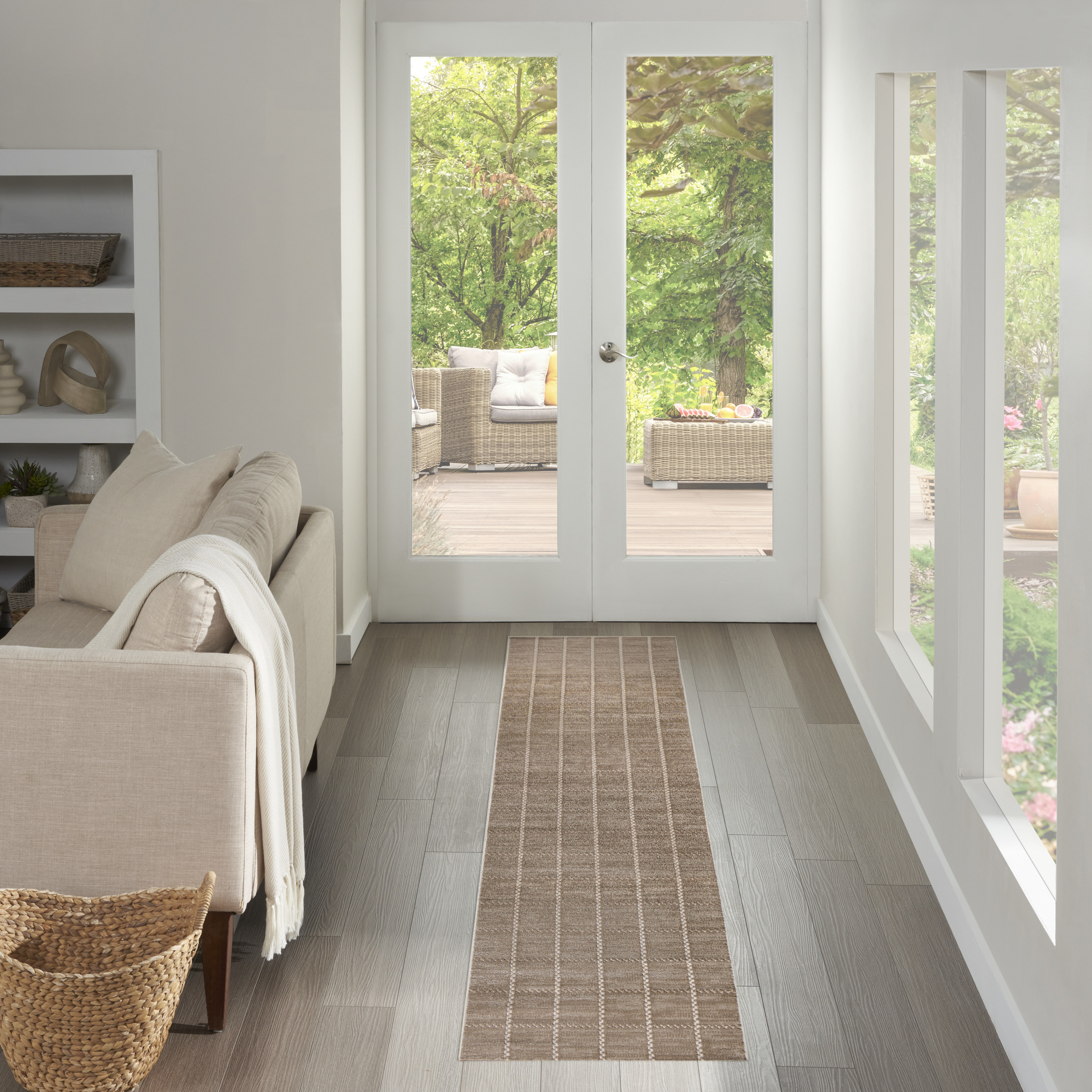 Nourison Serenity Home 2'2" x 7'6" Mocha Ivory Modern Indoor Rug
