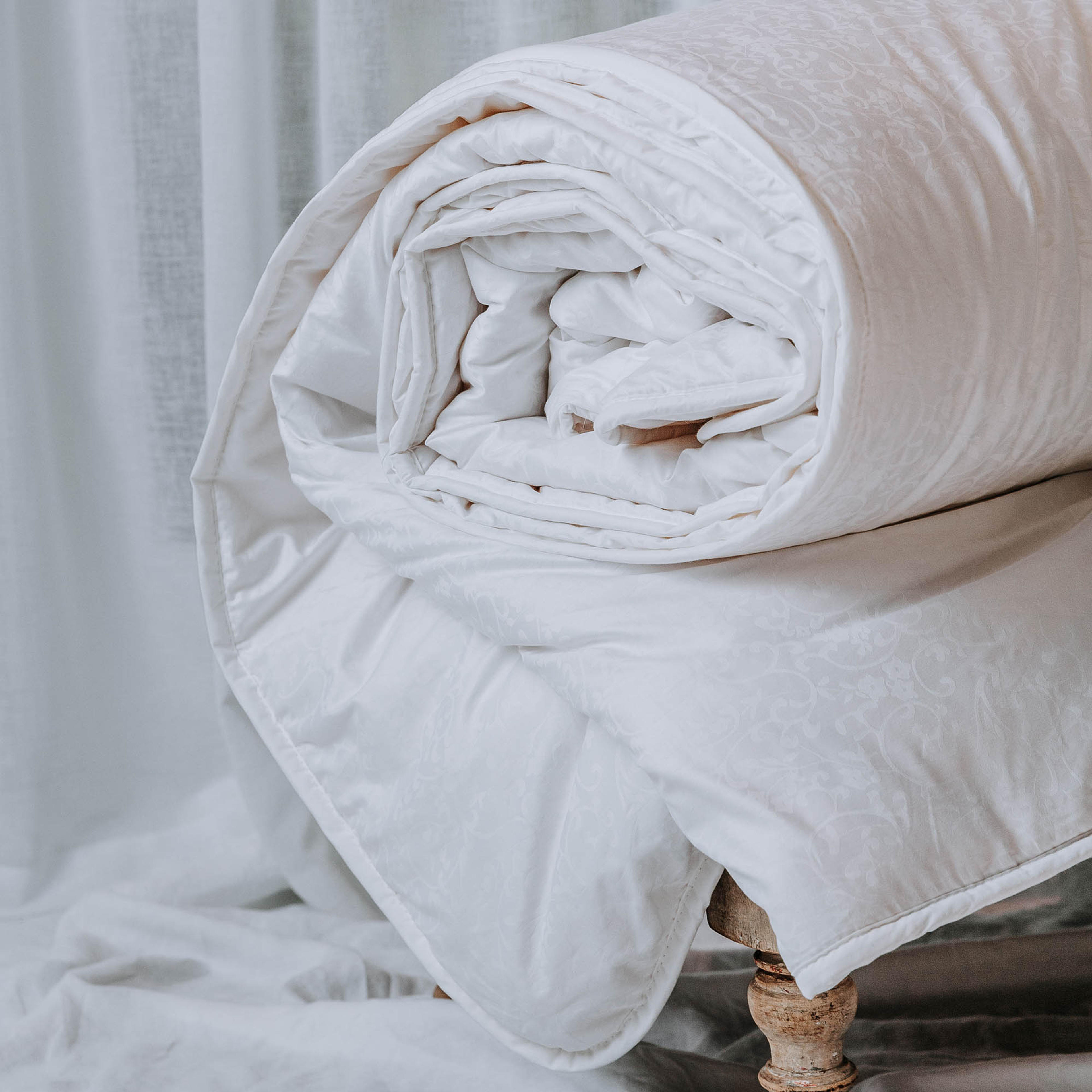 Product image of the  Bambi Moodmaker Superior Alpaca 300Gsm Quilts & Comforter from Forty Winks