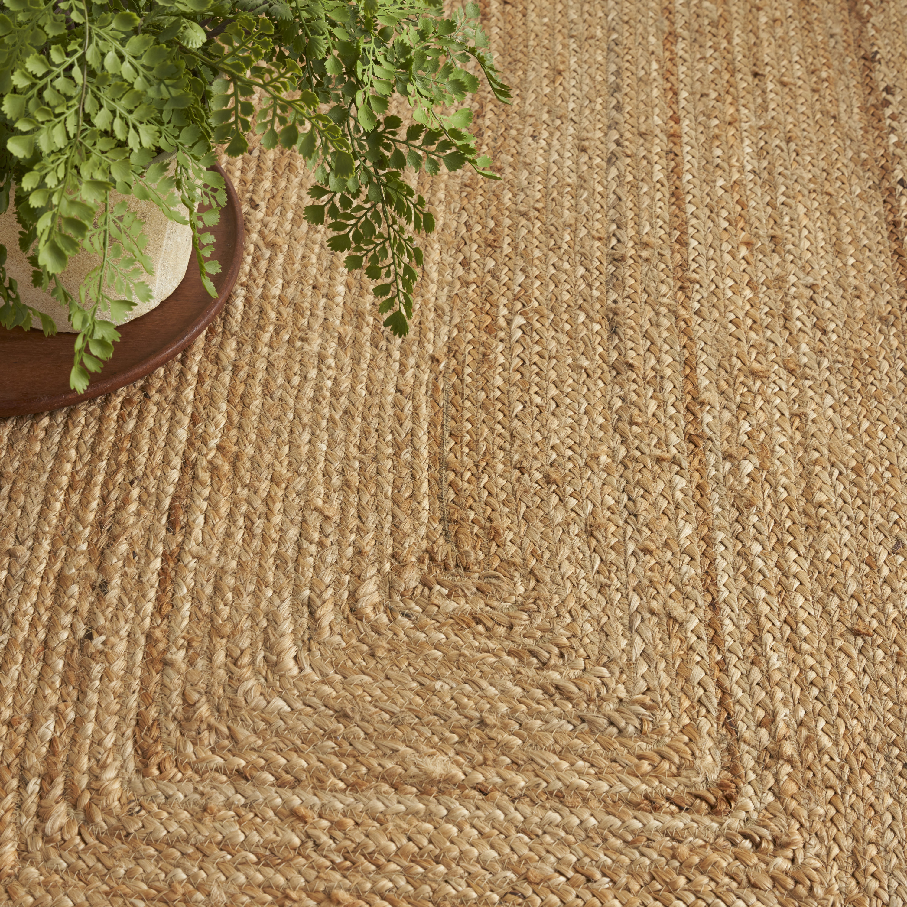 Nourison Natural Jute 4' x 6' Natural Farmhouse Indoor Rug