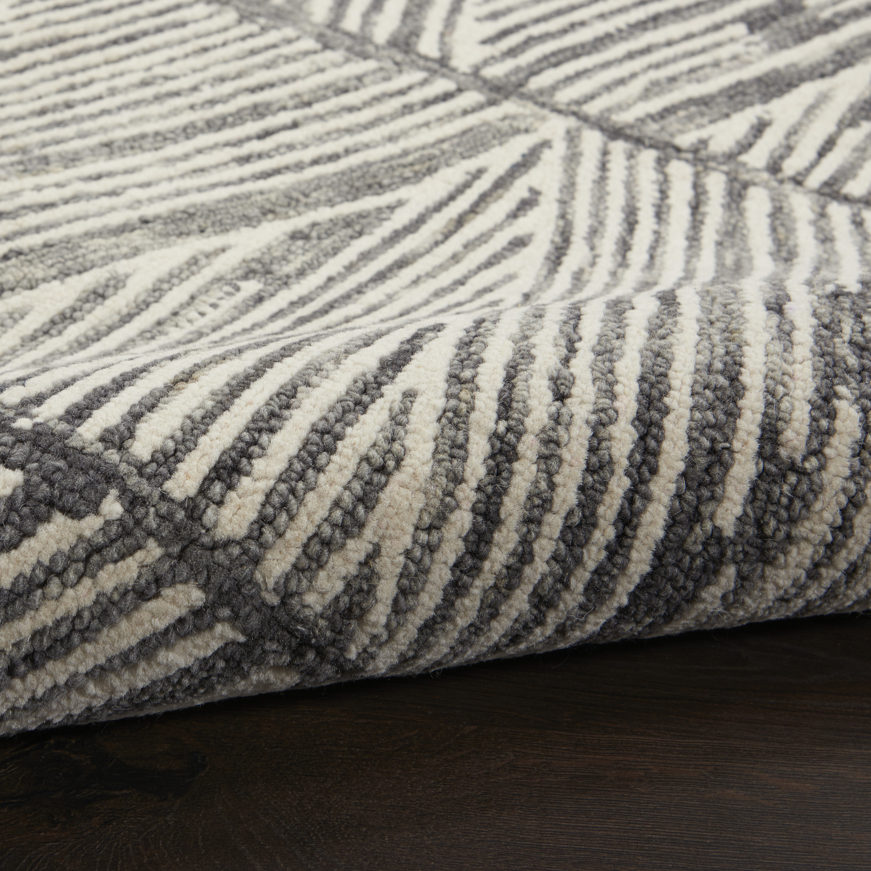 Nourison Colorado 7'9" x 9'9" Grey White Modern Indoor Rug