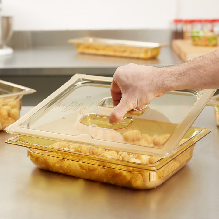 Half-size Super Pan® solid high-temperature plastic cover in amber