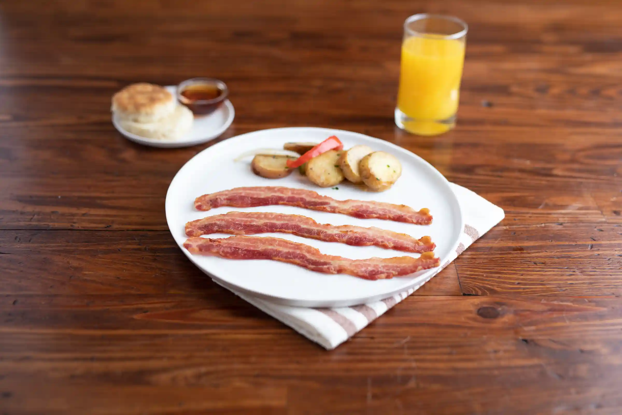 Wright® Brand Naturally Hickory Smoked Thin Sliced Bacon, Flat Pack, 15Lbs, 18-22 Slices per Pound, Gas Flushed_image_1