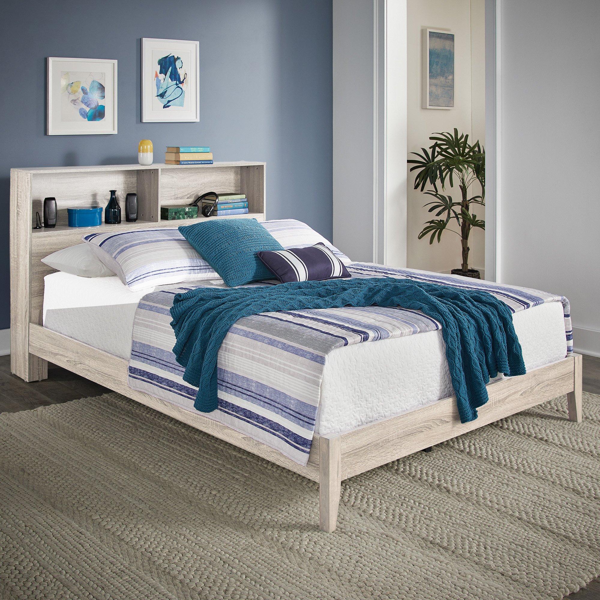 Bookcase Platform Bed with USBs