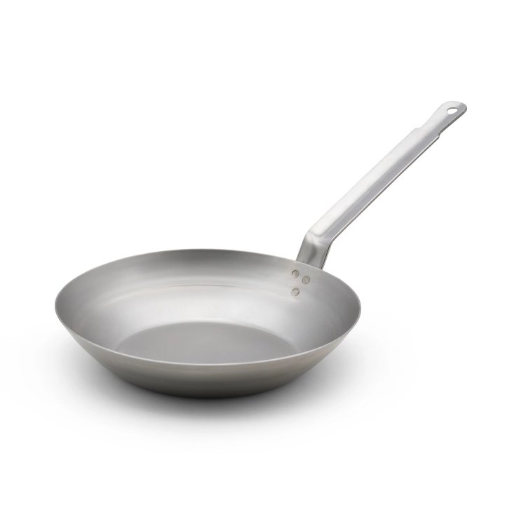 9 ⅜-inch carbon steel fry pan
