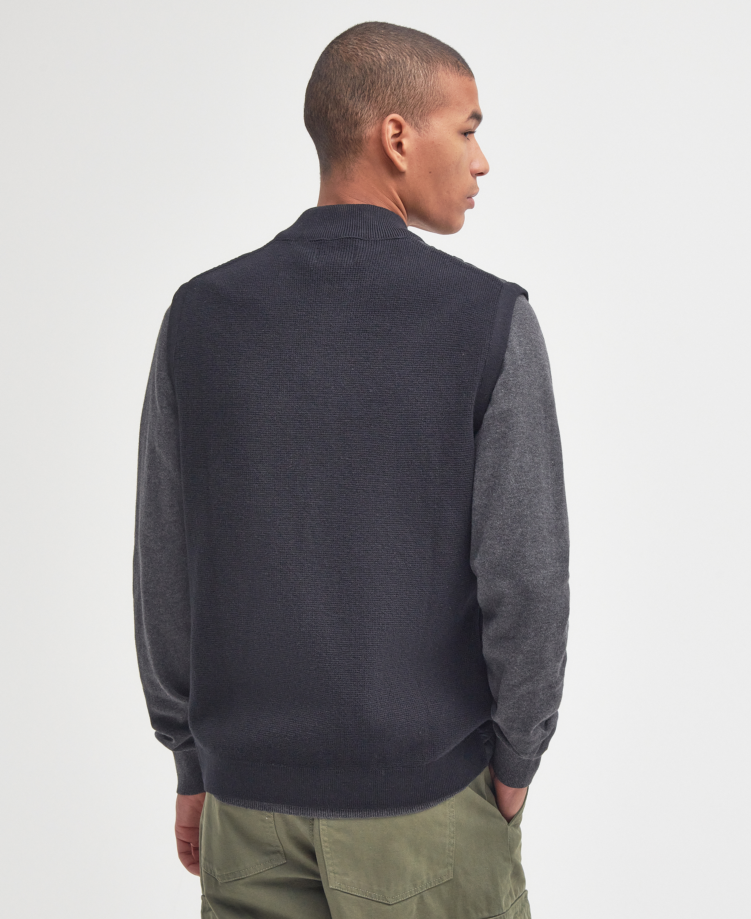 Essential Gilet image number 2