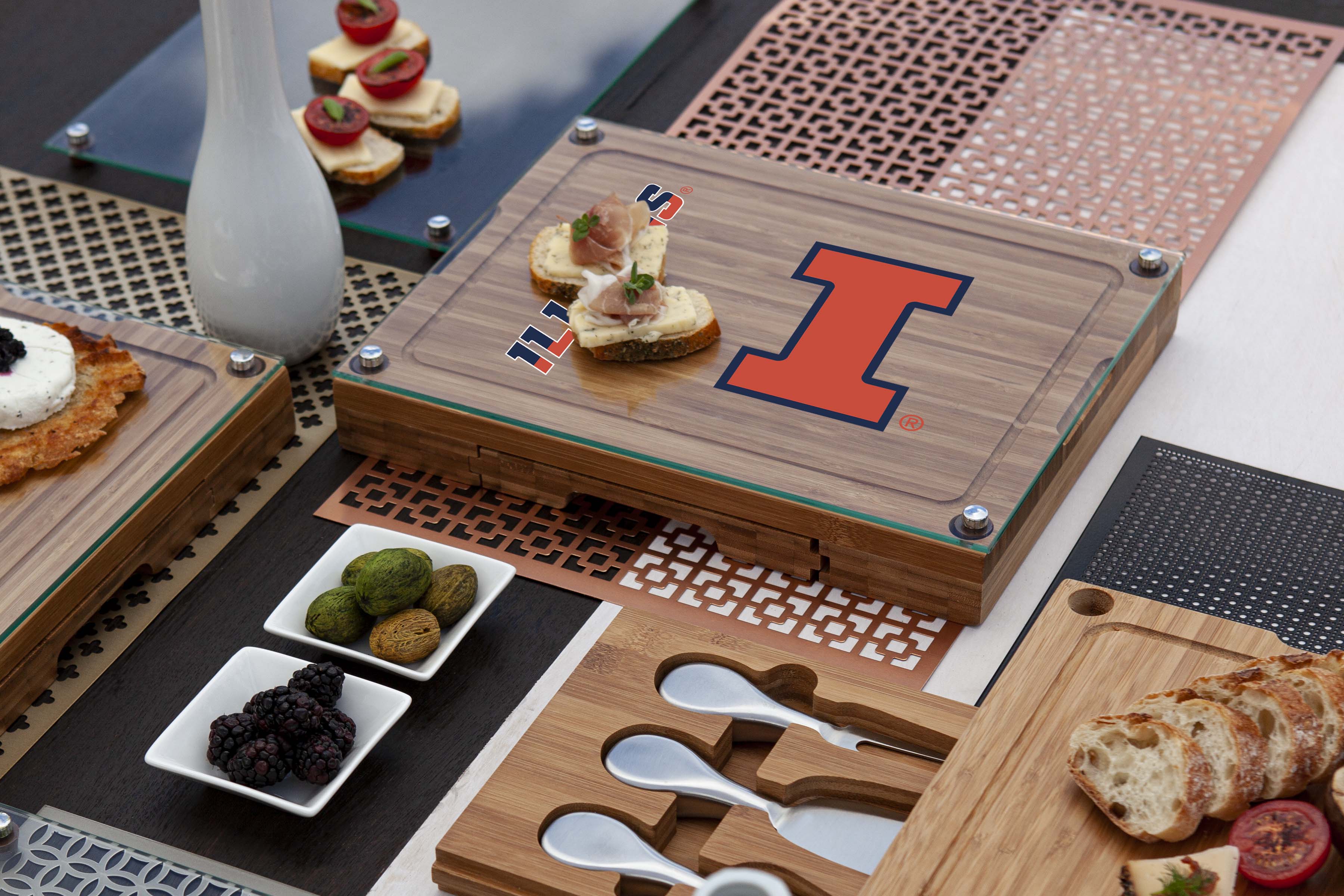 Illinois Fighting Illini - Concerto Glass Top Cheese Cutting Board & Tools Set