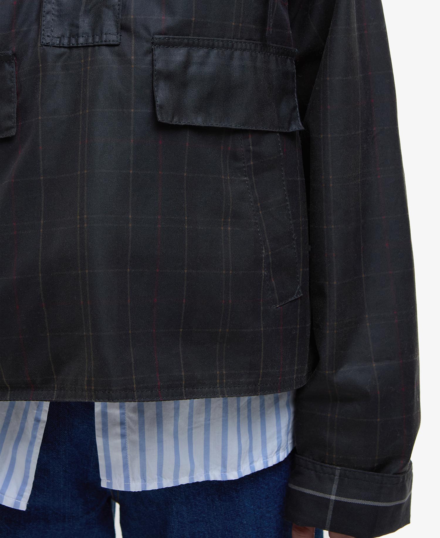 Barbour x GANNI Tartan Waxed Anorak image number 5