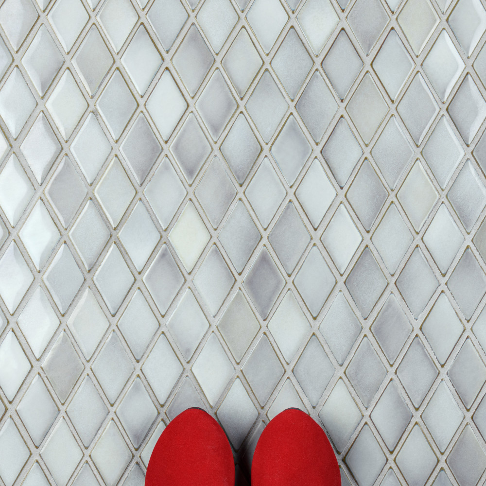Hudson Kite Grey Eye 10-1/8 in. x 11-3/4 in. Porcelain Mosaic Tile