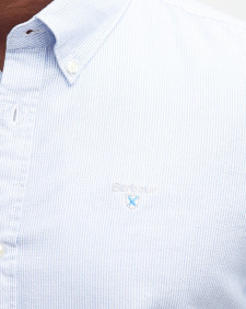 Camicia leggermente aderente Oxtown con motivo a righe 