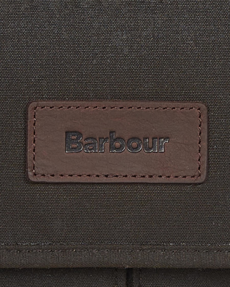 Essential Waxed Messenger Bag