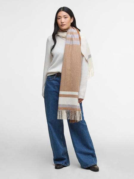 Harriet Scarf