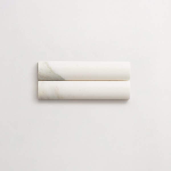 clé lapidary: sculpted shapes | cabochon short mosaic sheet | honed | calacatta gold | sample 