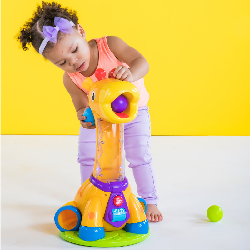 Spin & Giggle Giraffe™ Bright Starts Kids2