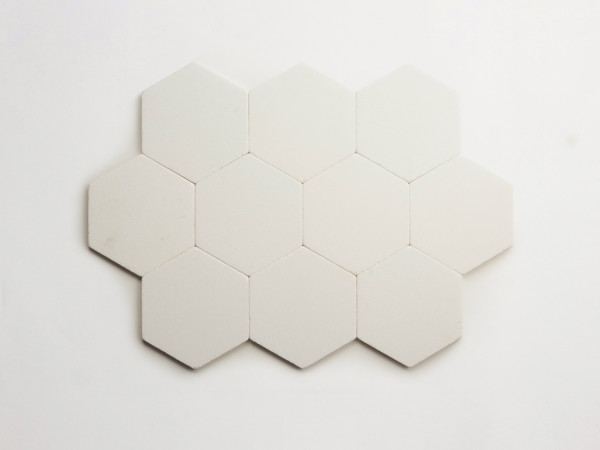 lapidary: girata | hex | thassos | tumbled 