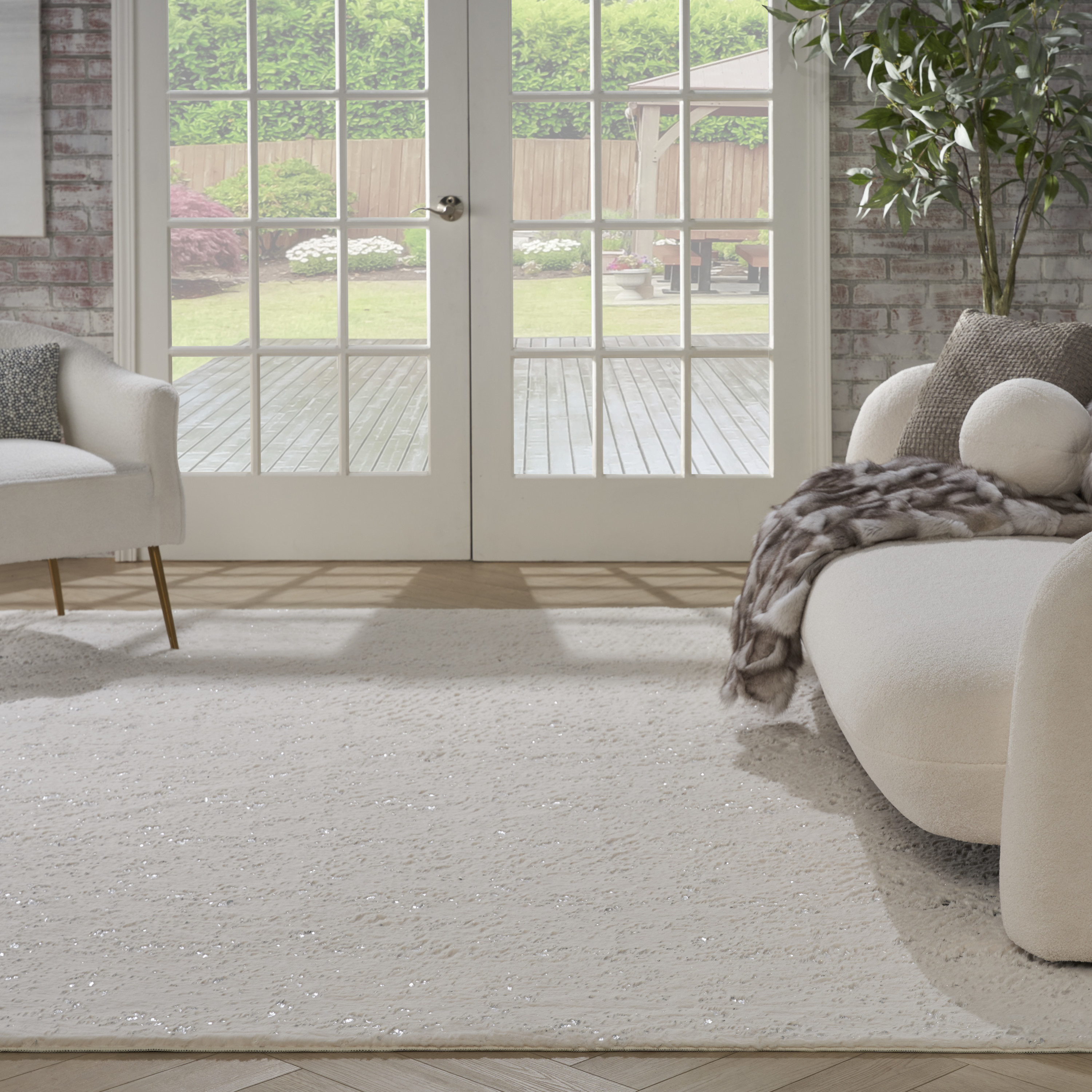 Nourison Cozy Shimmer 7'9" x 9'9" Ivory Silver Glam Indoor Rug