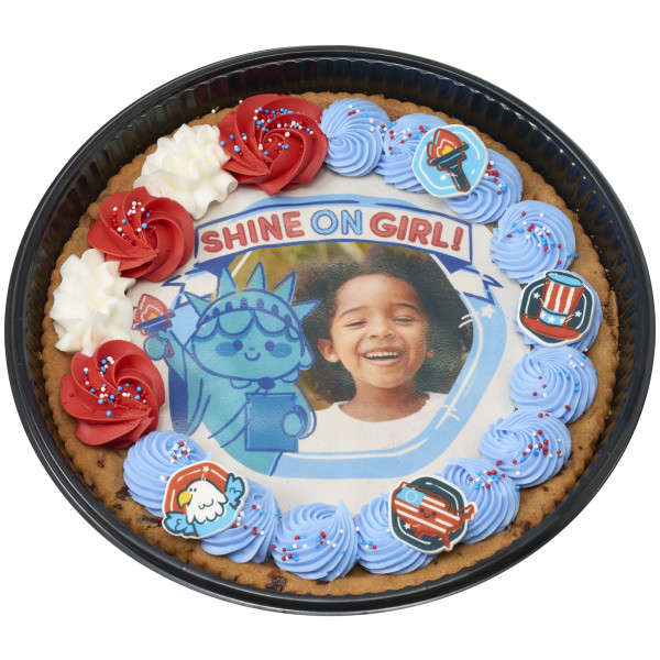 Celebrate America Assortment - Red 3 Free Sweet Décor® Edible Decorations