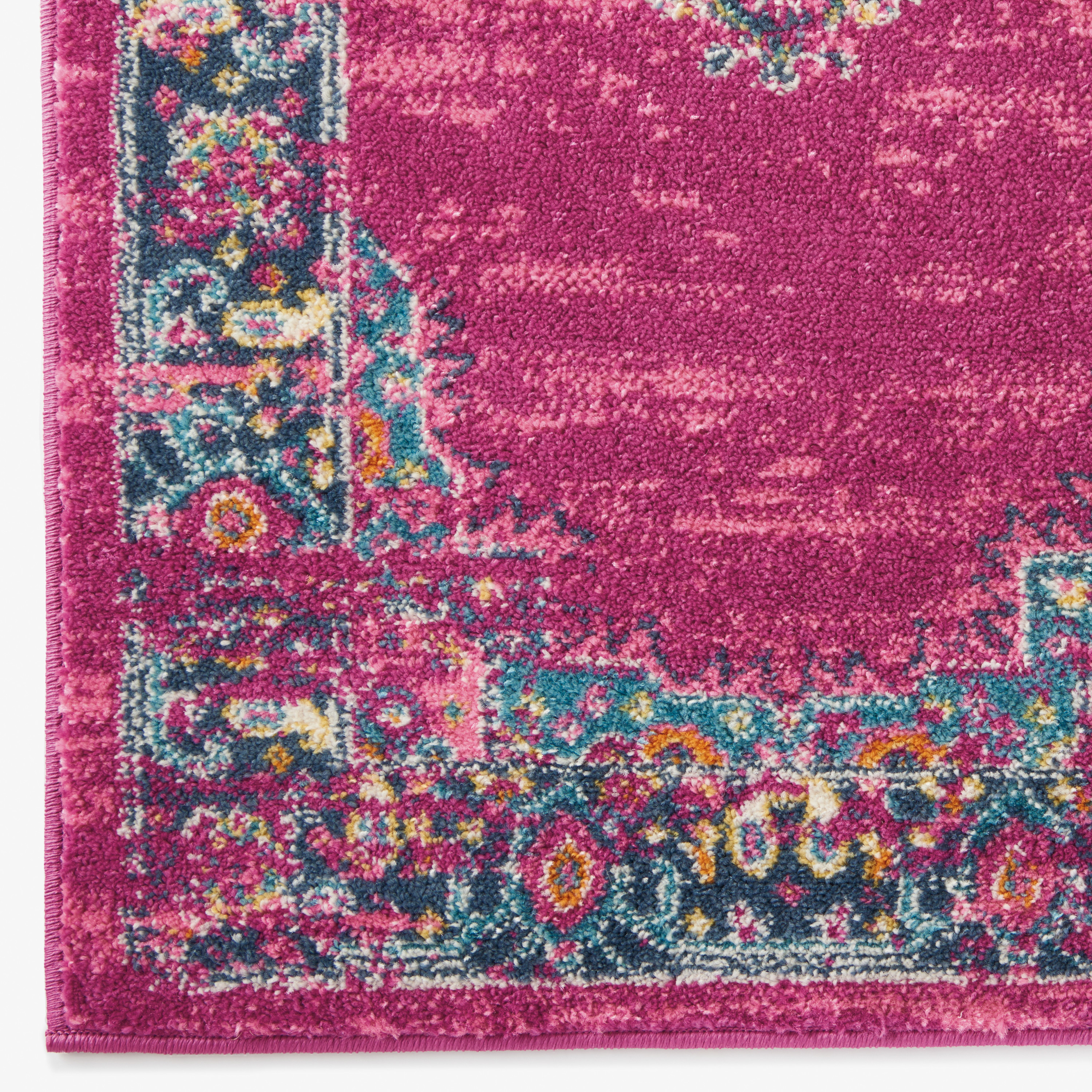 Nourison Passion 1'10" x 2'10" Fuchsia Bohemian Indoor Rug