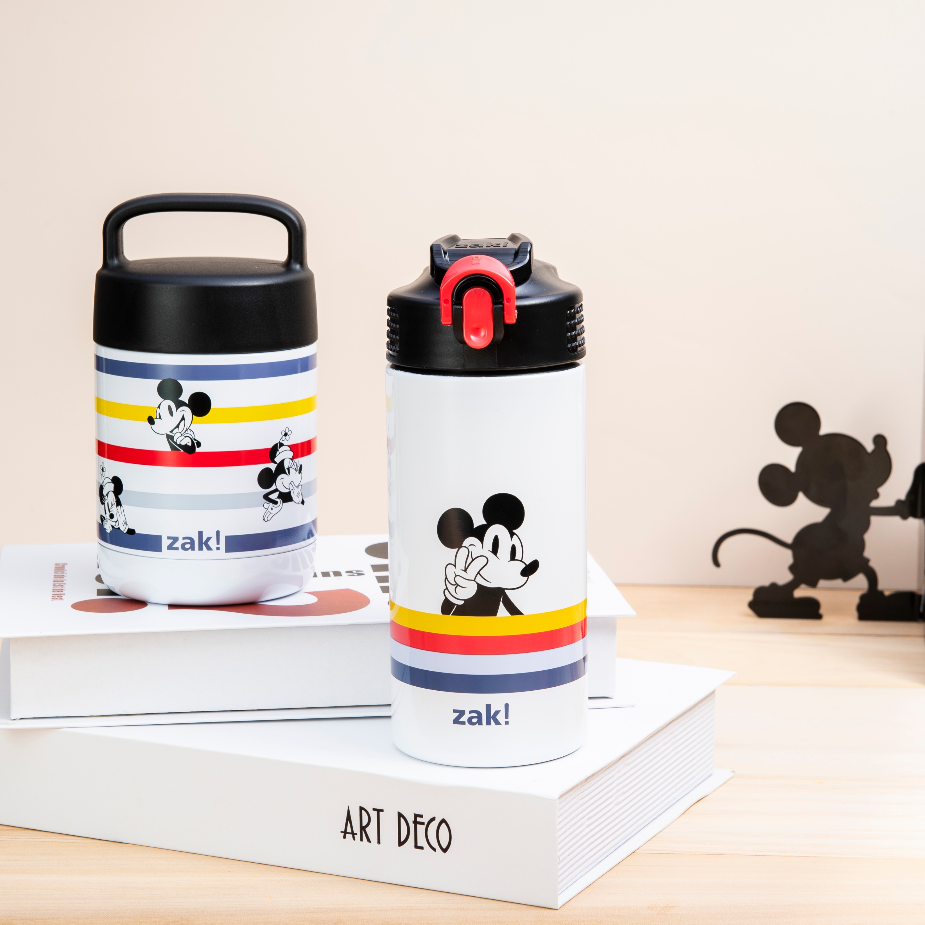 Disney 14 ounce Stainless Steel Vacuum Insulated Water Bottle, Mickey Mouse and Minnie Mouse slideshow image 8 Disney 14 ounce Stainless Steel Vacuum Insulated Water Bottle, Mickey Mouse and Minnie Mouse slideshow image 8
