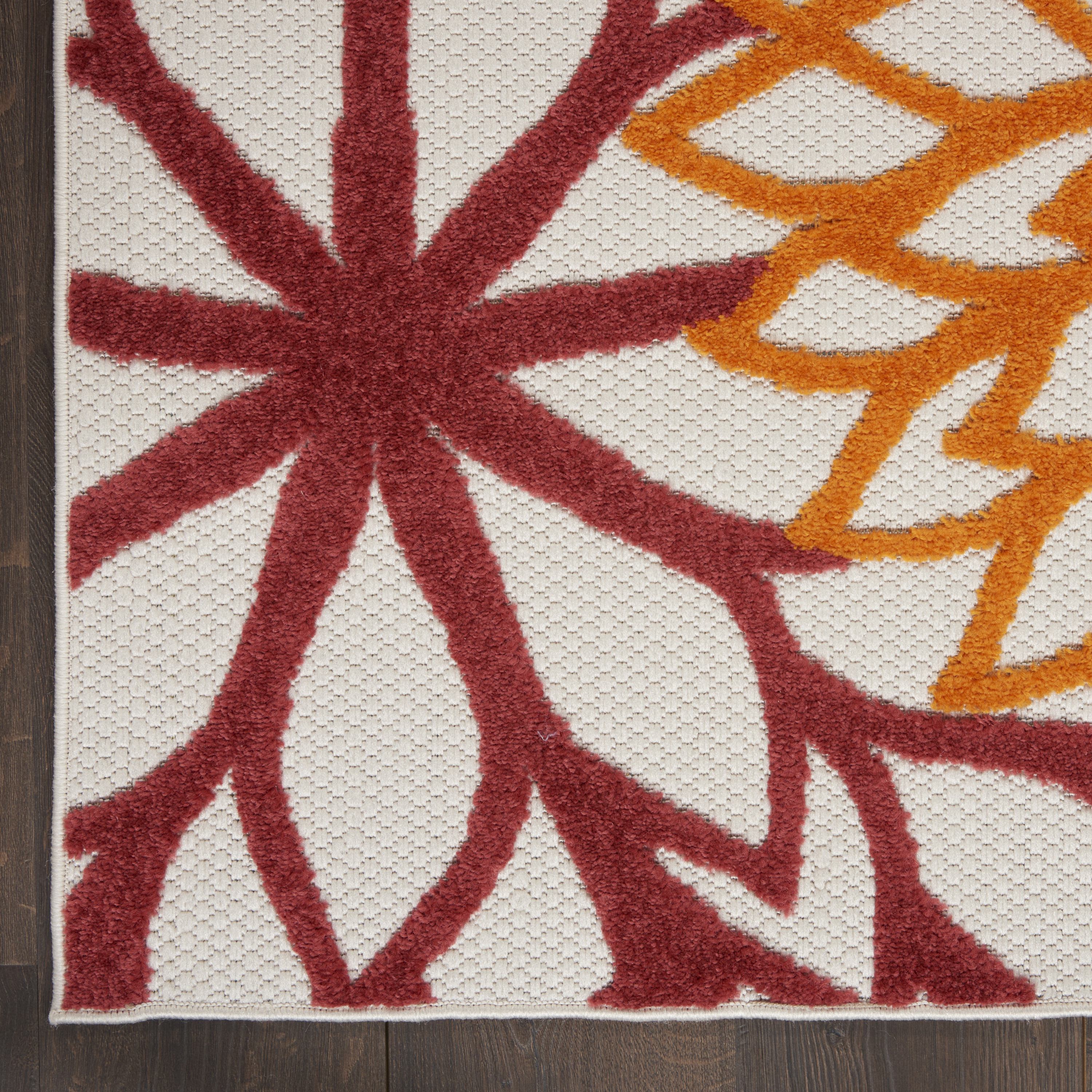 Nourison Aloha 3'6" x 5'6" Red Multicolor Tropical Rug