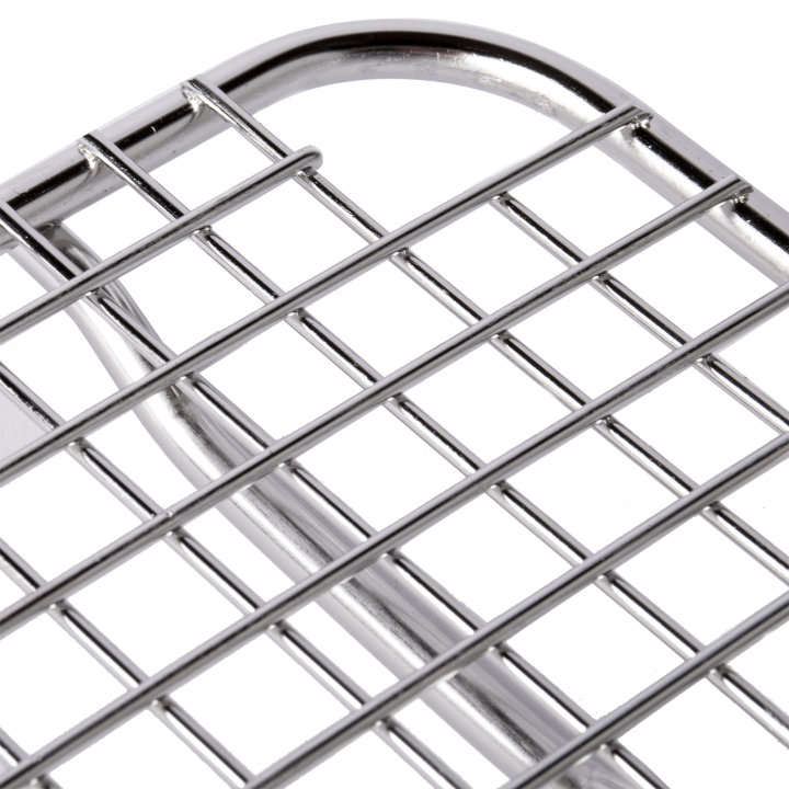 Third-size Super Pan 3® stainless steel wire cooling grate
