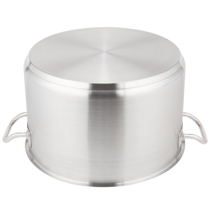 22-quart Optio™ sauce pot with low-domed cover