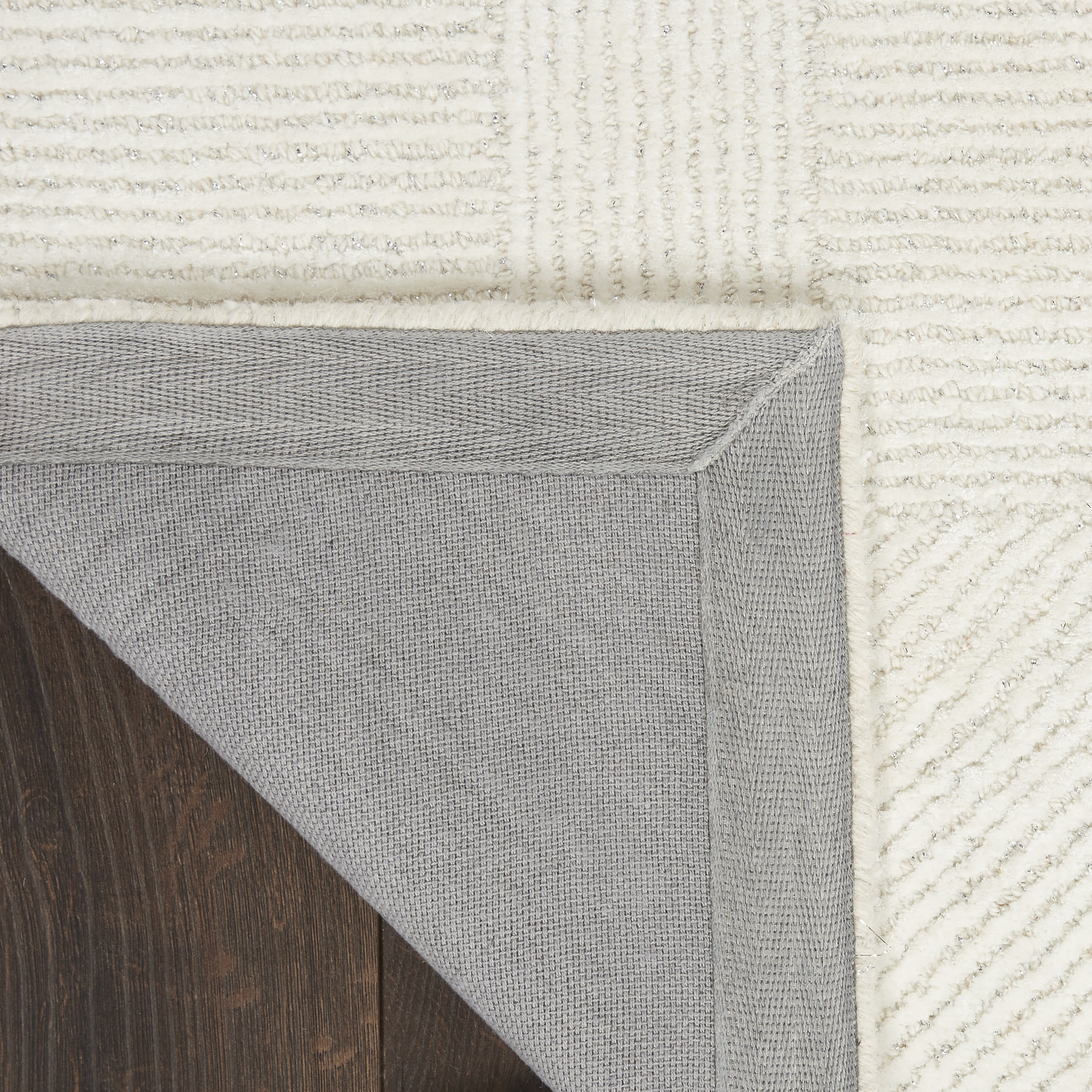 Michael Amini Ma30 Star 5'3" x 7'3" Ivory Modern Indoor Rug