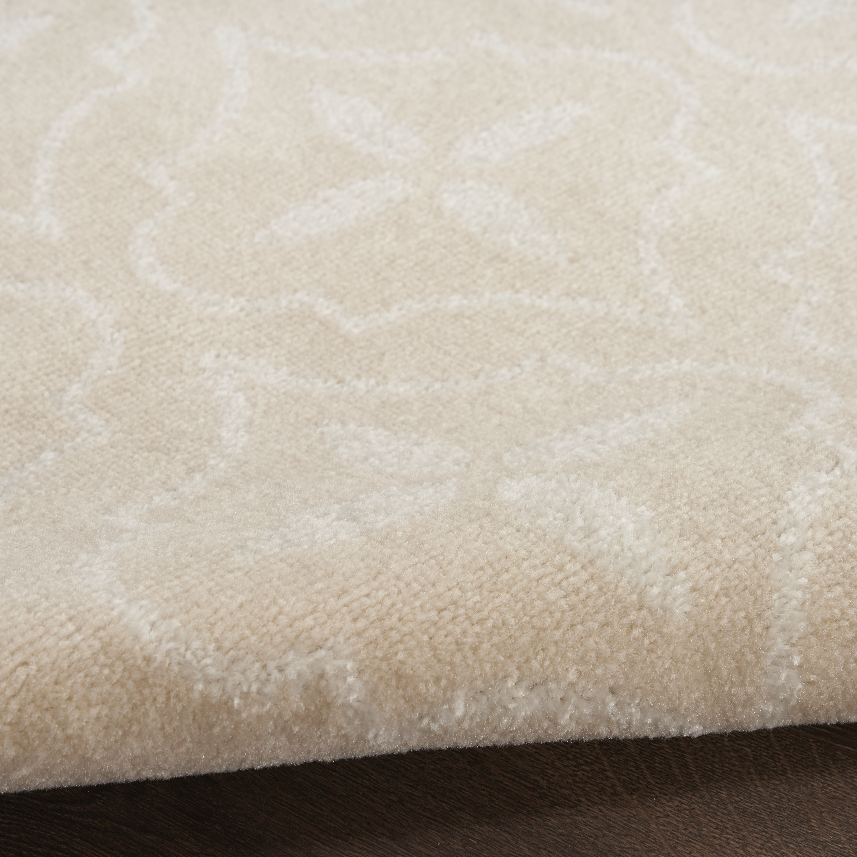 Nourison Nourison Essentials 2'2" x 7'6" Ivory Beige Modern Rug