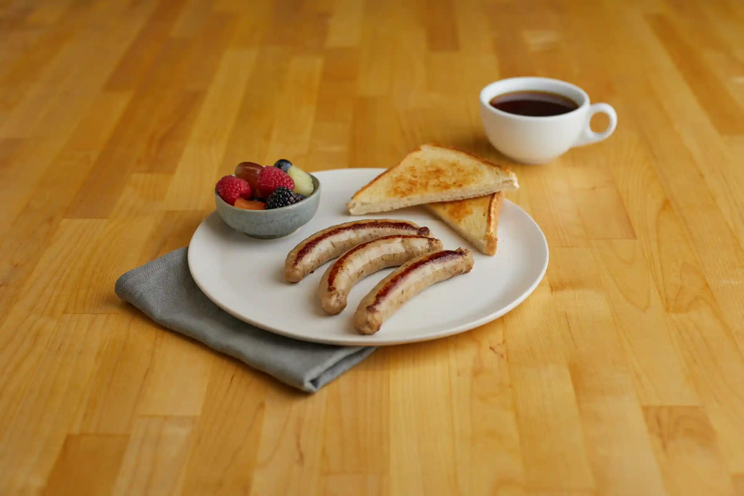 Aidells® Raw All-Natural Chicken and Apple Breakfast Sausage Links, 5.5 Inchhttps://images.salsify.com/image/upload/s--WeTgn_L1--/q_25/gccvqzyvxplnnaegq5hk.webp