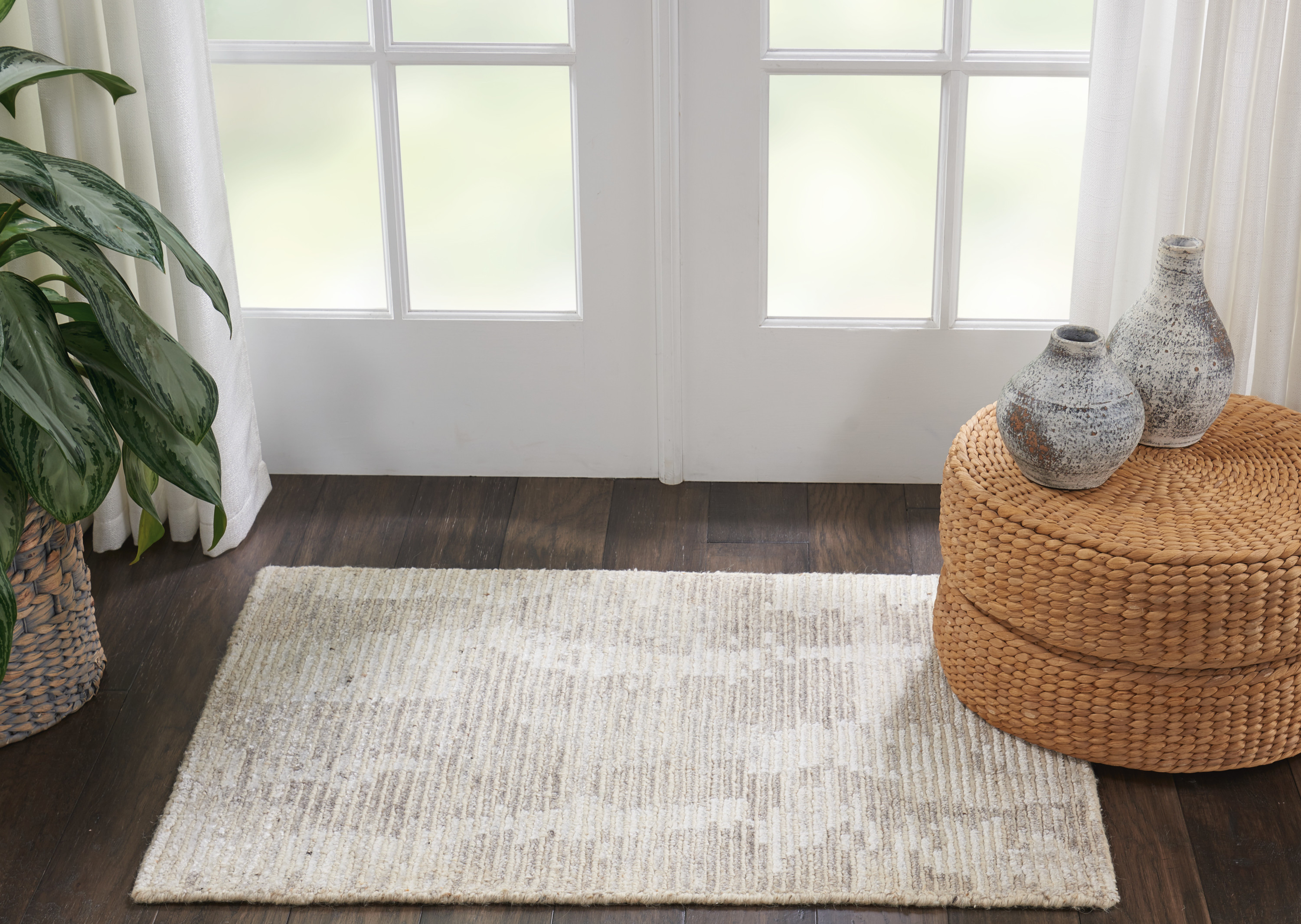 Nourison Ellora 2' x 3' Ivory Grey Modern Indoor Rug