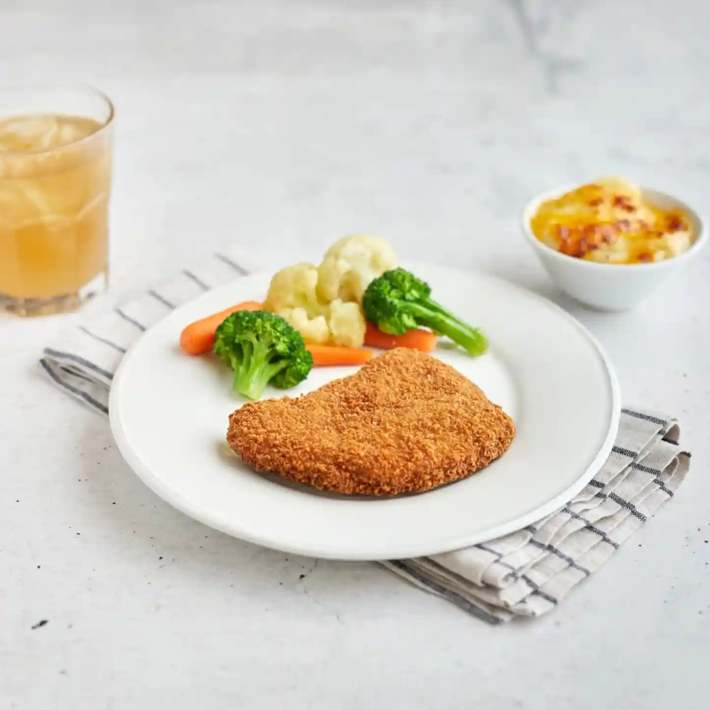 AdvancePierre™ Fully Cooked Breaded Country Fried Pork Steaks, 3.85 oz https://images.salsify.com/image/upload/s--DytrXbos--/q_25/pqrrmhvrktqj1qyqfxef.webp
