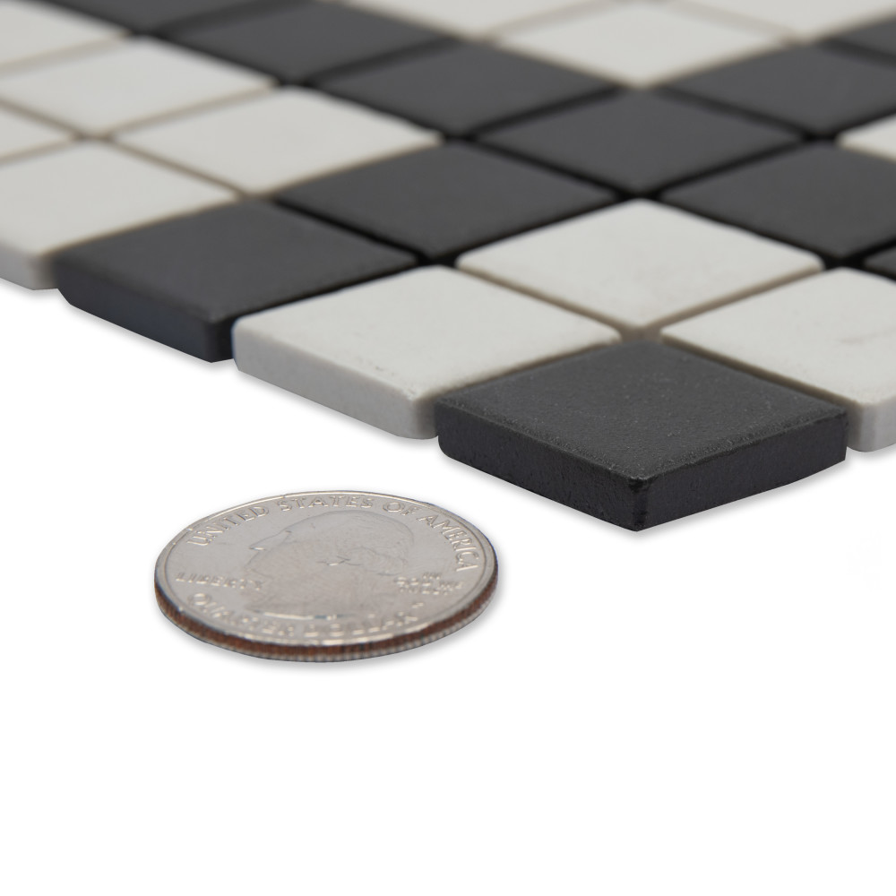 Gotham 1″ Greek Corner Unglazed Black and White 8-3/4 in. x 8-3/4 in. Porcelain Mosaic Tile