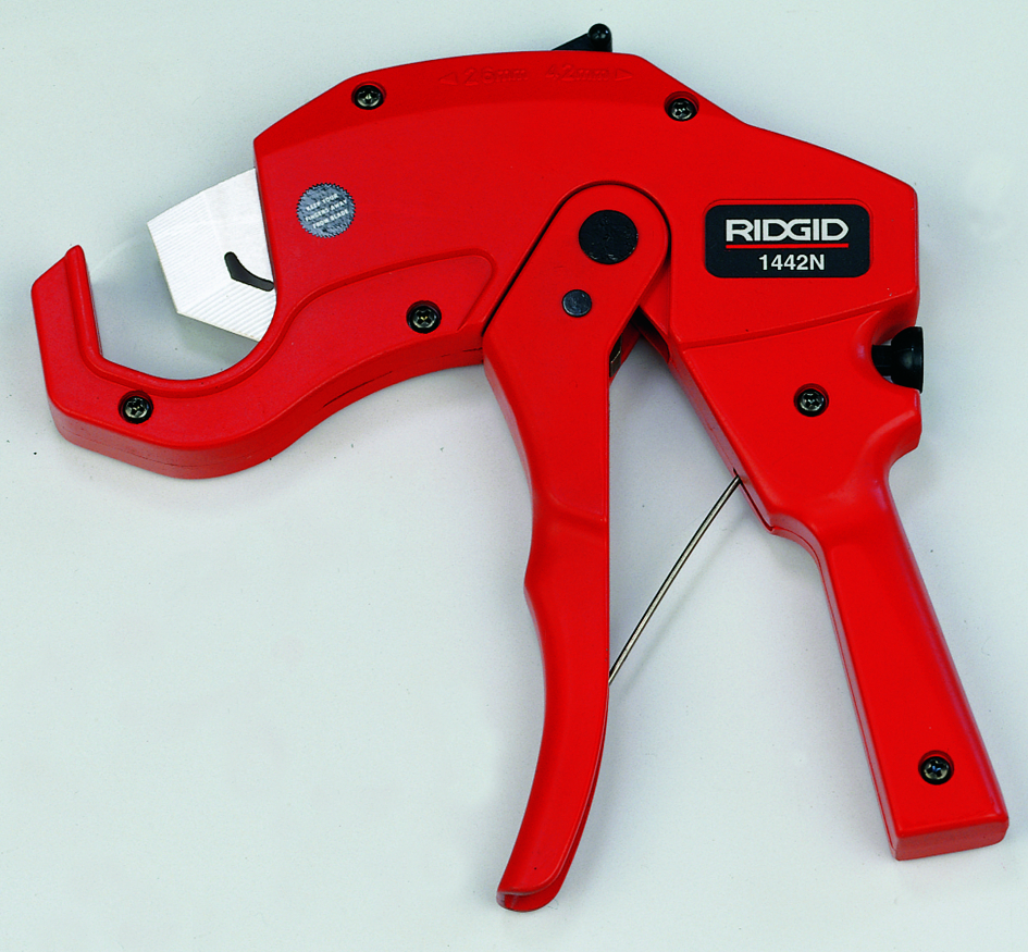 RC-1625 Ratchet Action Plastic Pipe & Tubing Cutter - Image 6