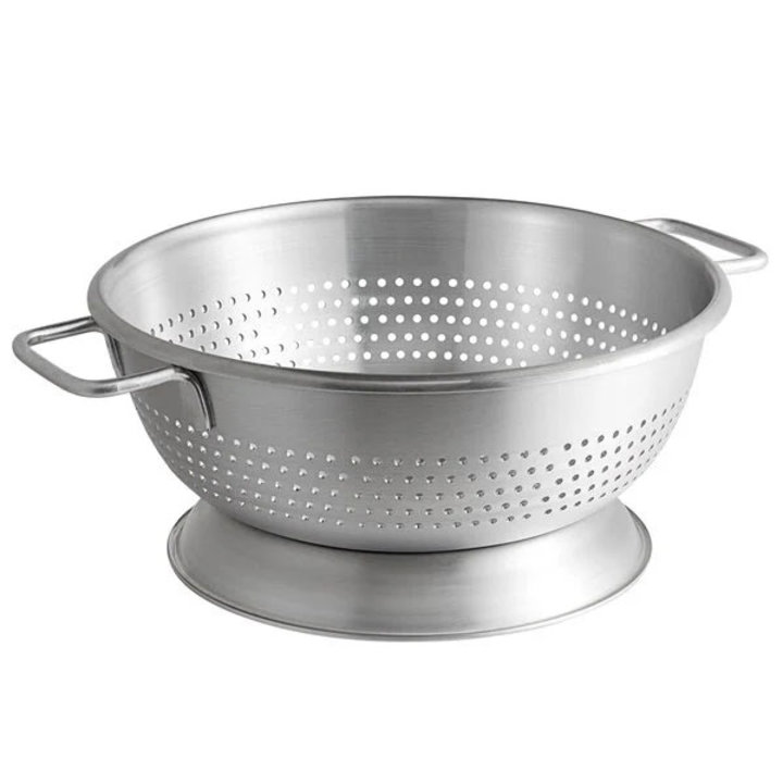 11-quart aluminum colander