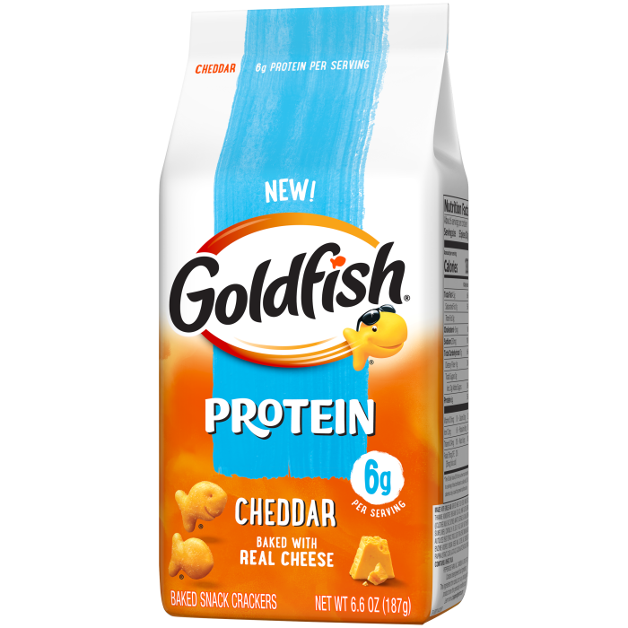 Goldfish® 6g Protein Cheddar Crackers, 6.6 oz, bag - Right Angle Image