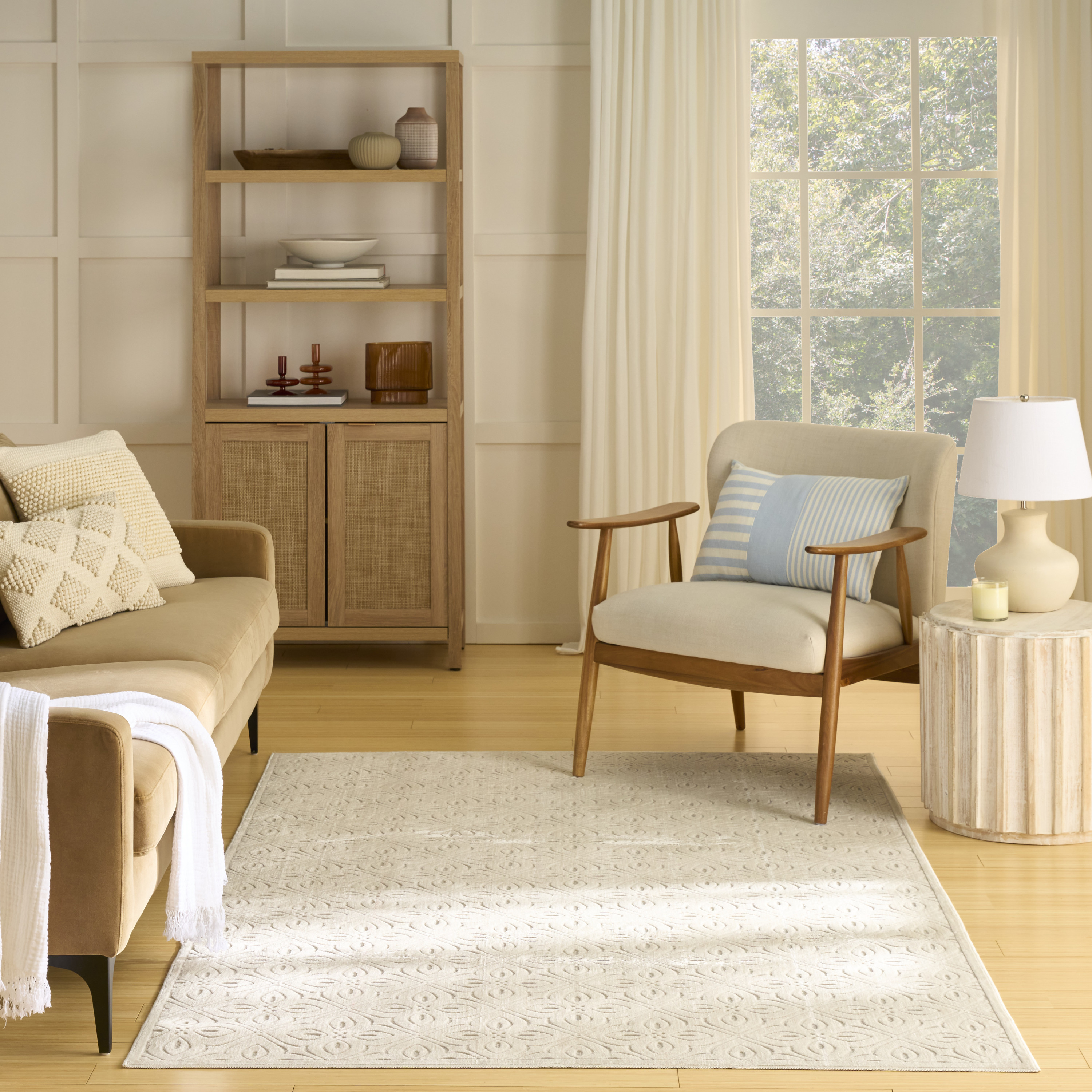 Nourison Washable Charm 4' x 6' Ivory Contemporary Indoor Rug