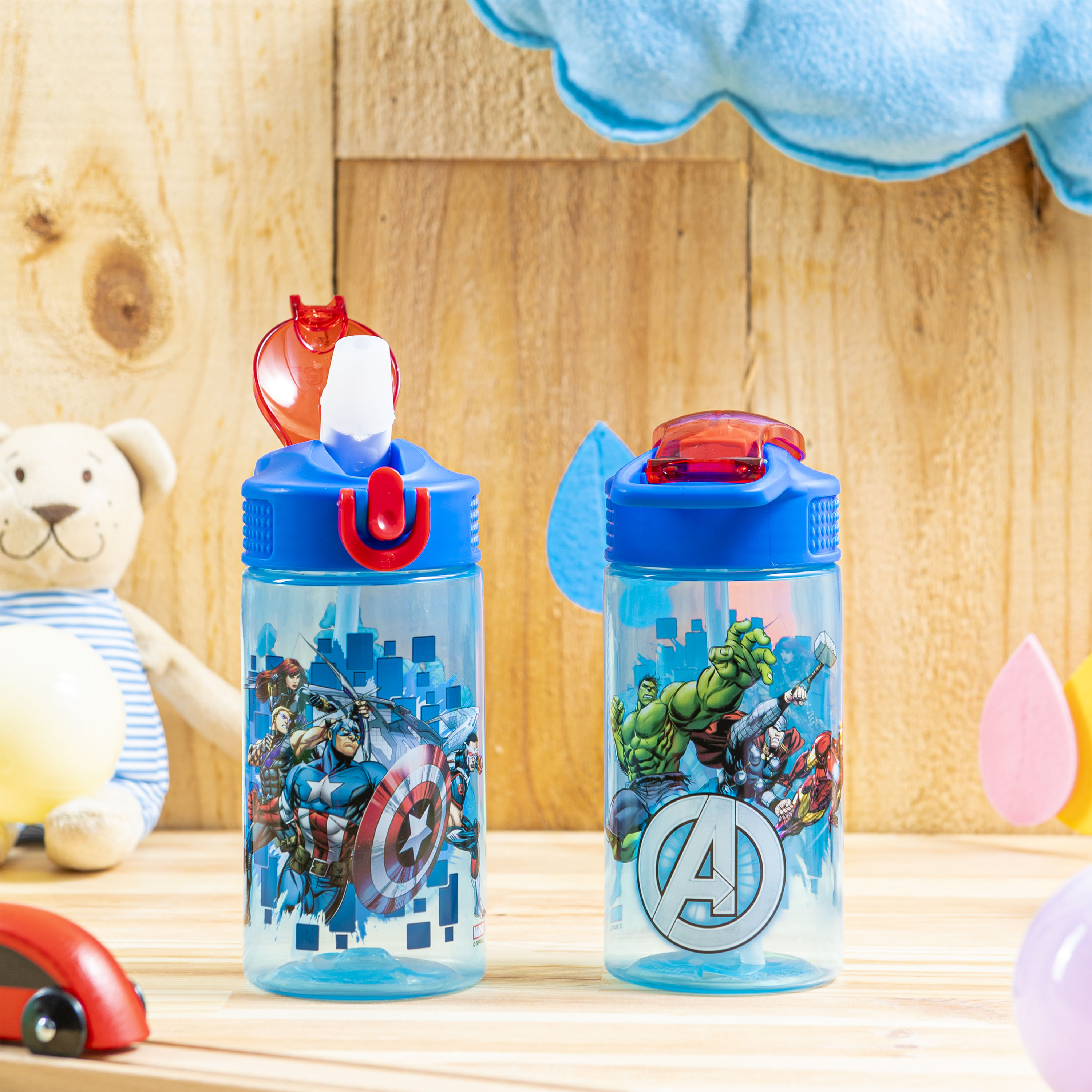 Marvel Comics 16 ounce Reusable Plastic Water Bottle with Straw, The Avengers, 2-piece set slideshow image 4