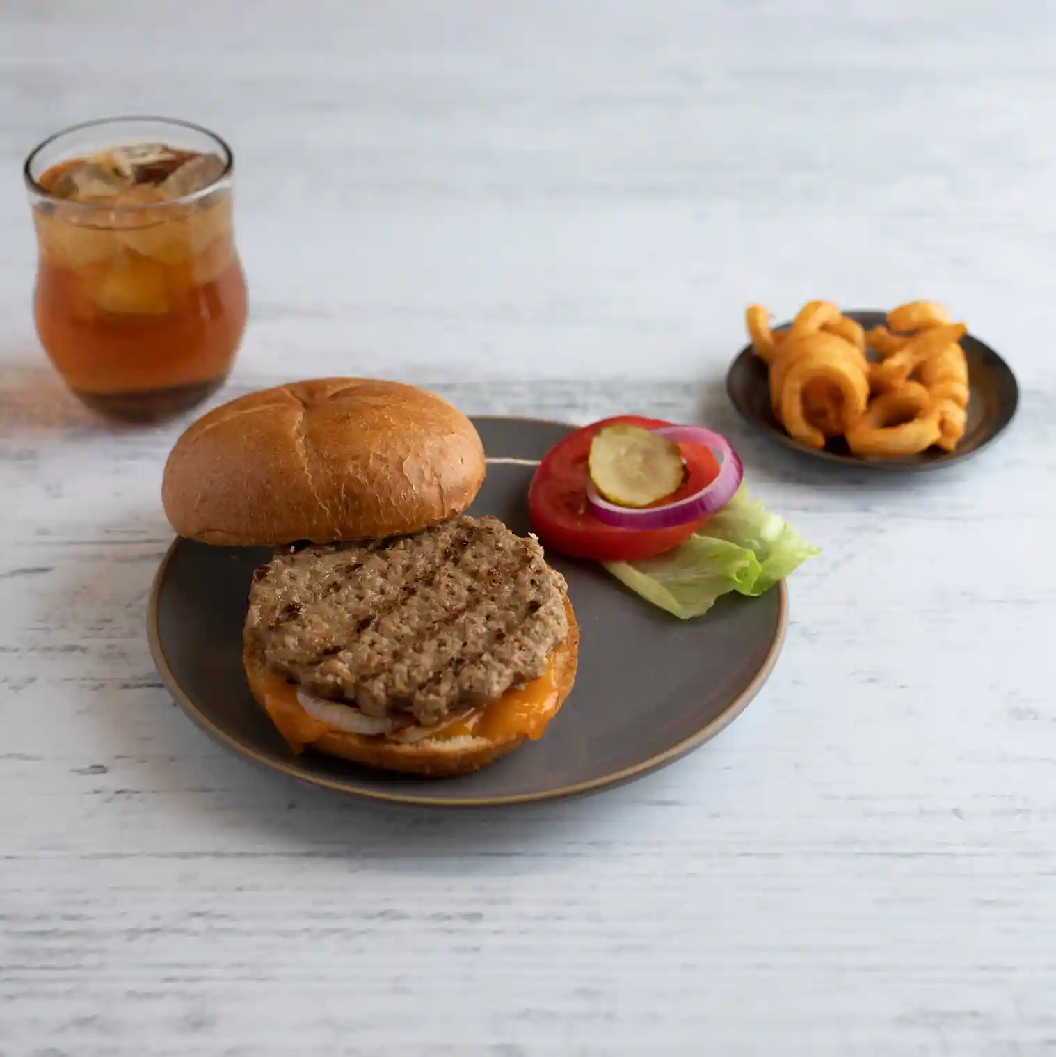 AdvancePierre™ Fully Cooked Flame Grilled Beef Patties, 2.4 oz_image_1
