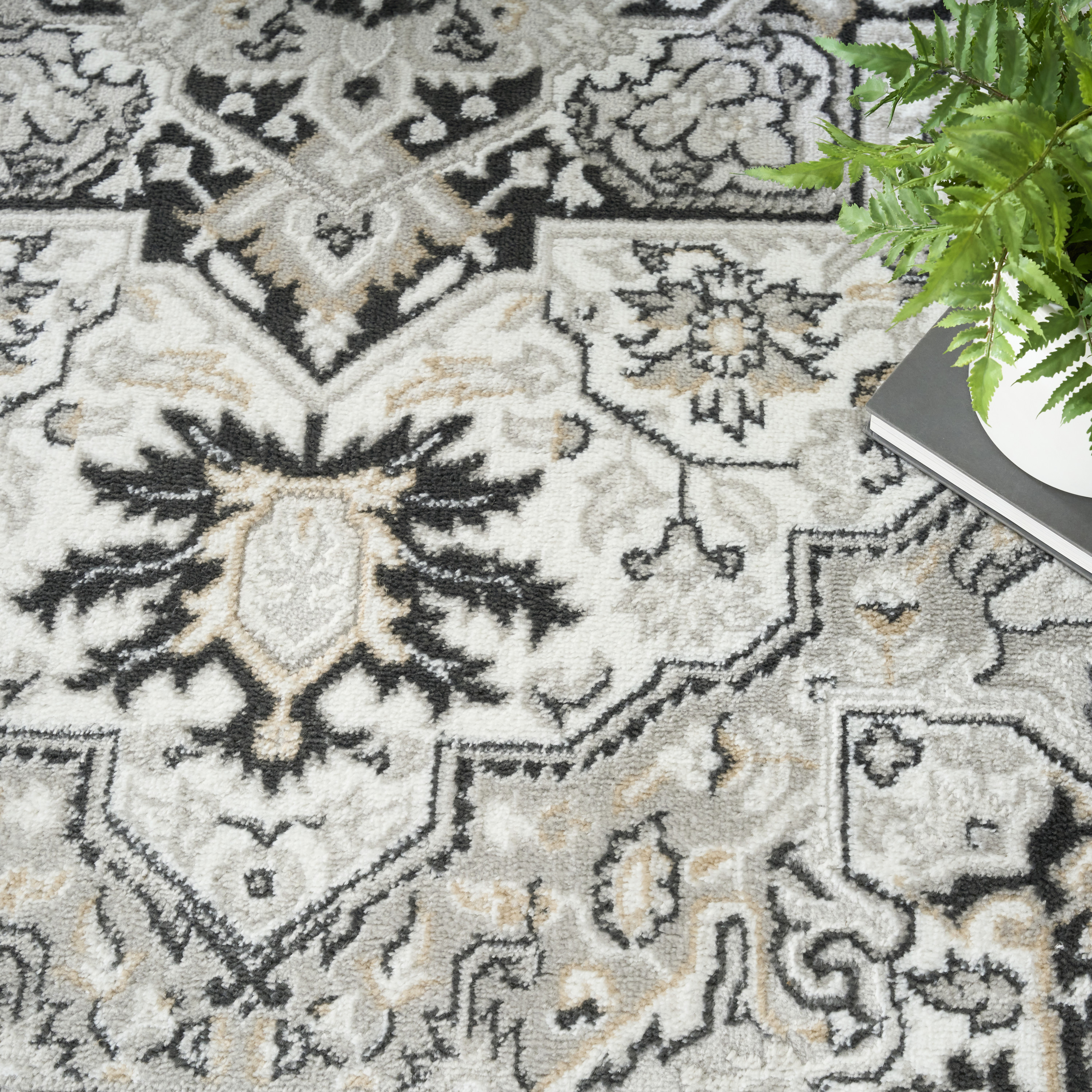 Nourison Dekor 5'3" x 7' Ivory Charcoal Vintage Indoor Rug