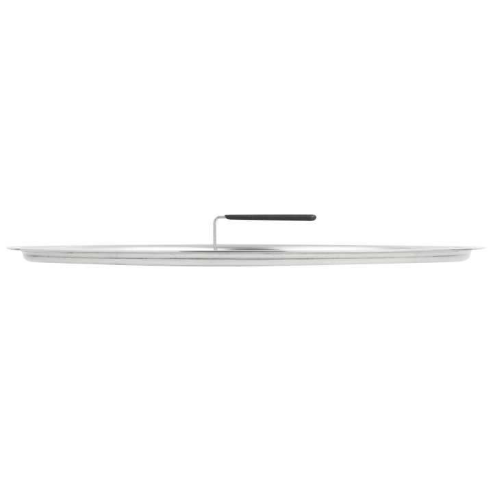 17 ⅛-inch Wear-Ever® flat aluminum cover with dipped handle