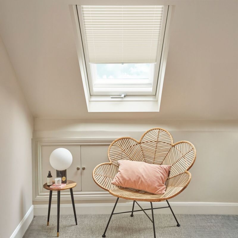 Kari Cream Pleated Blind